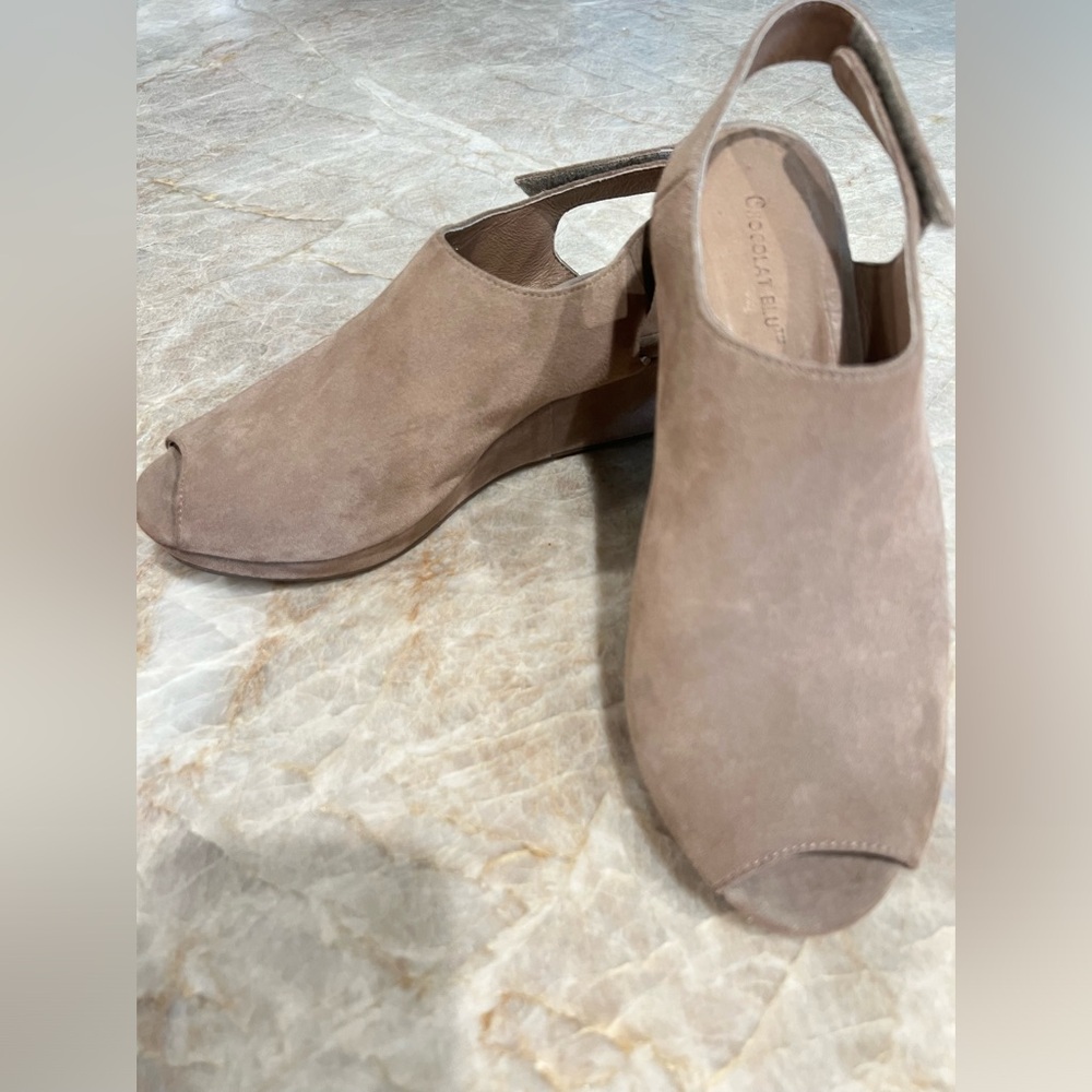 “CHOCOLATE BLUE” - YANA MULE